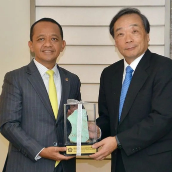 Bahlil Lahadalia Dorong Percepatan Proyek Gas Abadi Masela Senilai 20 Miliar Dolar AS