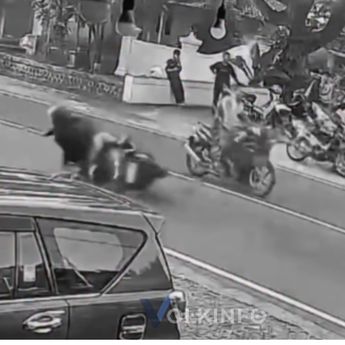 VIDEO: Lansia Tewas Usai Dihantam Motor di Jalan Raya Somoroto&ndash;Solo
