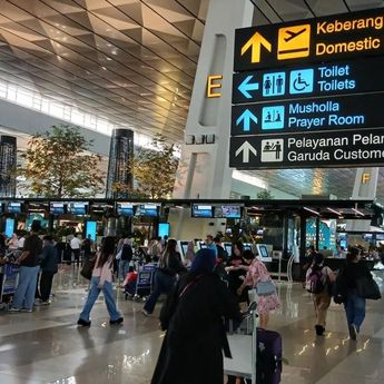 Puncak Mudik, 184 Ribu Penumpang Padati Bandara Soetta