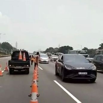 Arus Balik Lebaran, Contraflow Diberlakukan KM 70-KM 47 Arah Jakarta Ruas Jalan Tol Jakarta&ndash;Cikampek