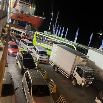 Lonjakan Pemudik di Pelabuhan Bakauheni Capai 52.707 Orang