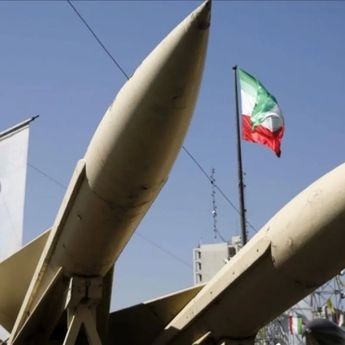 IRGC Luncurkan Serangan Baru ke Pangkalan AS di Timur Tengah