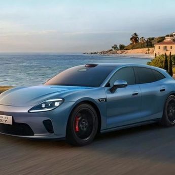 Bukan Laku, Porsche Justru Ditiru di China: Mobil Listrik GT7 Mirip Taycan Dijual Jauh Lebih Murah