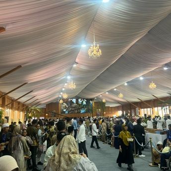 Bersama Keluarga, SBY Ramaikan Open House Lebaran di Istana