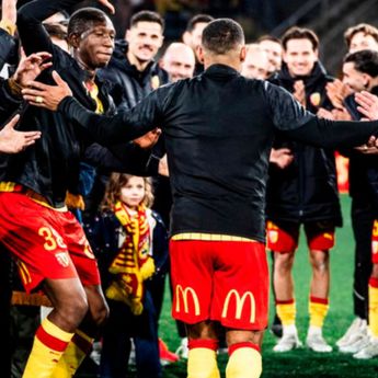 Fakta Mengerikan Lens Geser PSG Puncaki Klasemen Liga Prancis