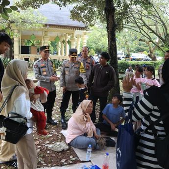 Polisi Minta Masyarakat Waspada saat Wisata Lebaran