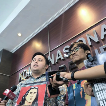 Tim Advokasi Ungkap Dugaan 16 Pelaku dalam Kasus Penyiraman Air Keras Aktivis KontraS