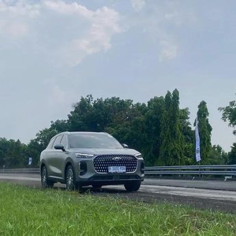 Chery Investigasi Insiden Terbakarnya Tiggo Cross CSH di Tol Japek