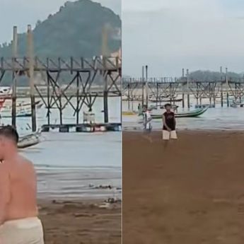 Melokal! John Herdman Keciduk Main Bola Bareng Warga di Lombok, Lepas Baju dan Pakai Kolor