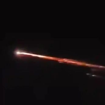 Fenomena Cahaya Misterius di Langit Lampung, Pakar Duga Sampah Antariksa