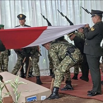 Serka Nur Ichwan Dimakamkan di TMP Magelang dengan Upacara Militer