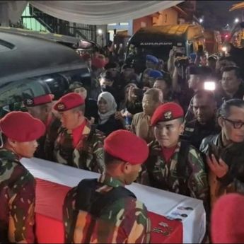 Jenazah Mayor Zulmi Tiba di Cimahi, Suasana Duka Iringi Penyemayaman