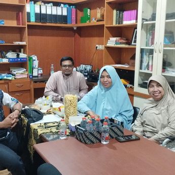 Bukan Keterbatasan Tapi Kekuatan: Kisah Ibu Ani, Difabel Tangguh yang Bertumbuh Bersama PNM