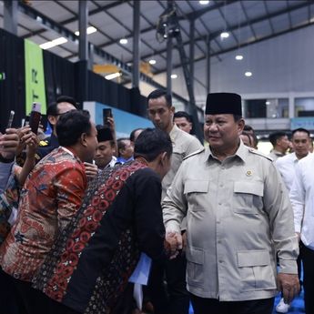 Prabowo Ingin Indonesia Punya &ldquo;National Champion&rdquo; Otomotif Seperti Jepang dan Korea