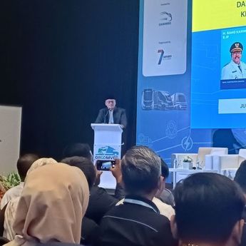 Jakarta Menuju Kota Berbasis Teknologi, Rano Karno Soroti Bahaya Baterai Kendaraan Listrik dan Risiko B3