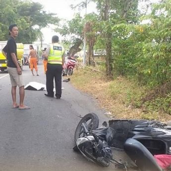 Motor Adu Banteng di Gresik, 1 Tewas