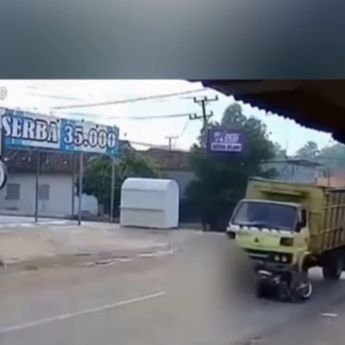 Pelajar SMP Tewas Terlindas Truk di Lampung Timur