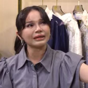 Tangis Rossa Usai Disebut Wajah Gagal Oplas