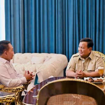 Seskab Teddy: Prabowo Terima Jenderal Dudung Bahas Situasi Pertahanan dan Keamanan di Tengah Dinamika Global