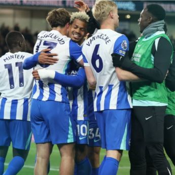 Brighton Bantai Chelsea Skor 3-0