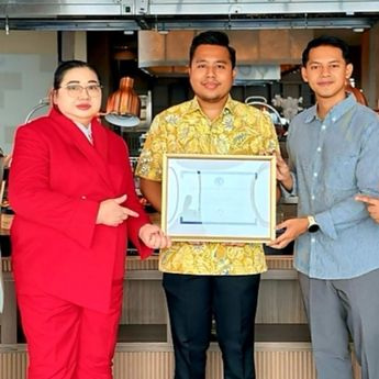 Novotel Jakarta Pulomas Terima Sertifikat Pengurangan Emisi Karbon dari GUAVA, Tegaskan Komitmen Keberlanjutan di Hari Bumi 2026