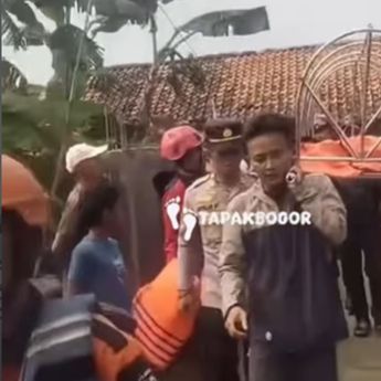 Hanyut di Sungai Ciliwung, Jasad Balita Asal Bojonggede Ditemukan