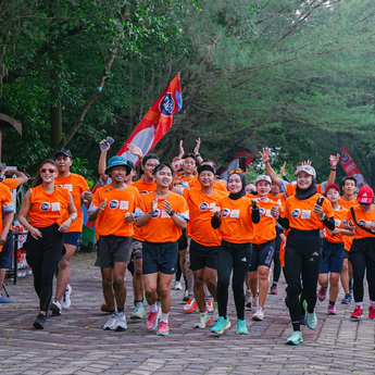 Cleo Perkuat Komitmen "Langkah Murni untuk Bumi" Lewat Penanaman Ribuan Mangrove di Surabaya