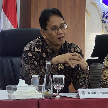 Purbaya Klarifikasi Mau Pajaki Kapal Lewat Selat Malaka: Bukan Konteks Serius