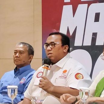 Prabowo Rancang Sendiri Kaos May Day 2026, Bentuk Perhatian ke Buruh