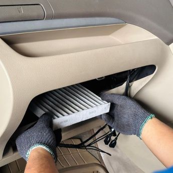 Tips Perawatan Filter AC Mobil di Musim Kemarau: Cara Jaga Kabin Tetap Sejuk dan Sehat ala Suzuki