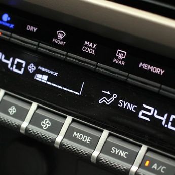 AC Mobil Tidak Dingin Saat Cuaca Panas? Ini Penyebab dan Waktu Servis yang Tepat