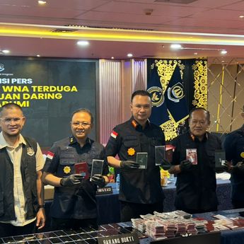 Imigrasi Amankan 16 WNA Terduga Pelaku Penipuan Daring di Sukabumi