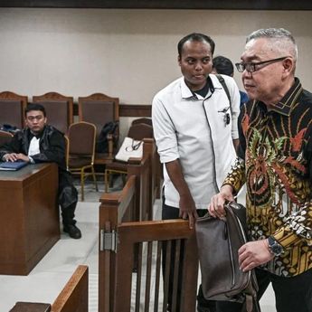 Eks Direktur Pertamina Hadapi Sidang Putusan Kasus Korupsi LNG