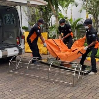 Wanita Ditemukan Tewas Jatuh dari Apartemen di Cengkareng