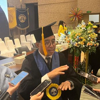 Stafsus Pramono Dikukuhkan Jadi Guru Besar UI