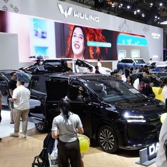 Wuling Raih Penghargaan Chinese WOW Brand in Indonesia di Jakarta Marketing Week 2026
