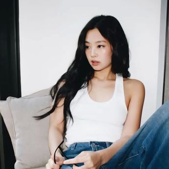 Jennie BLACKPINK Raup Ratusan Miliar dari Agensi Miliknya Sendiri