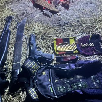 Tim Patroli Pengintaian Koops TNI Habema Berhasil Mengamankan Senjata Api Campuran di Distrik Wame