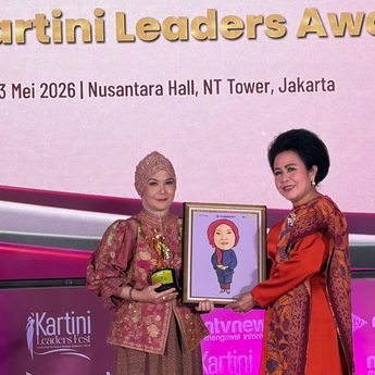 Syuastri Wijaya Raih Penghargaan Humanitarian & Social Impact Nusantara Kartini Leaders Awards