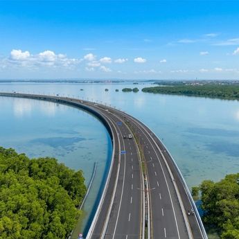 430 Ribu Lebih Kendaraan Padati Tiga Ruas Tol Regional Nusantara saat Libur Kenaikan Yesus Kristus