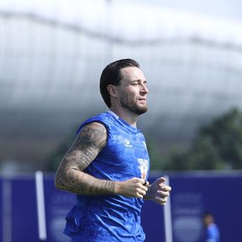 Marc Klok Absen di Laga Penutup Persib Lawan Persijap