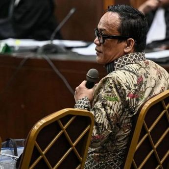 Eks Wamenaker Immanuel &ldquo;Noel&rdquo; Ebenezer Hadapi Sidang Tuntutan Kasus Lisensi K3