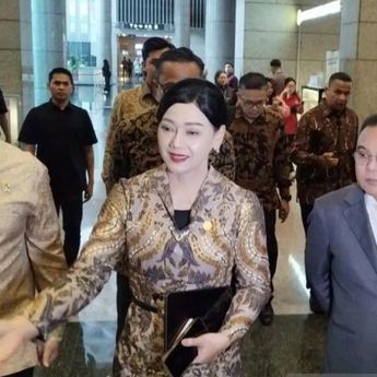 Dasco dan Pejabat Tinjau BEI Saat IHSG Melemah
