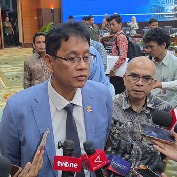 Perusahaan Swiss dan AS Curhat ke Purbaya soal Hambatan Investasi di Danau Toba dan Mandalika
