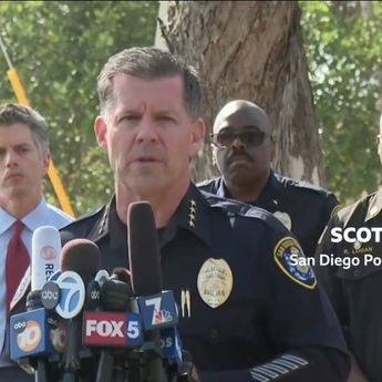 2 Remaja Tembak Mati 3 Pria di Masjid San Diego AS