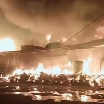 Gudang Sumpit Kosambi Tangerang Kebakaran