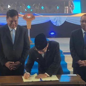 Kemendes dan IPDN Bersinergi Bangun Desa Lewat Program Desa Binaan