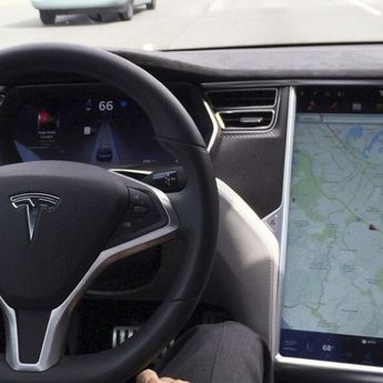Tesla Resmi Konfirmasi FSD Supervised untuk China, Peluncuran Tinggal Tunggu Izin Regulasi