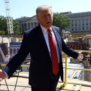 Trump Dinilai Tak Peka, Proyek Ballroom Tetap Jalan Meski Ekonomi AS Tertekan