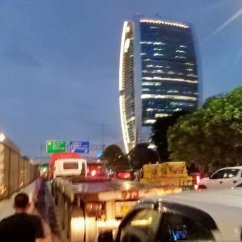 Tanjung Priok Macet Total Gara-gara Aktivitas Depo Kontainer di Cakung